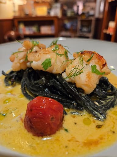 carousel thumbnail 0